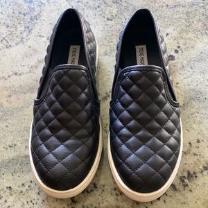 Steve Madden quilted sneaker.  Worn 1 time.